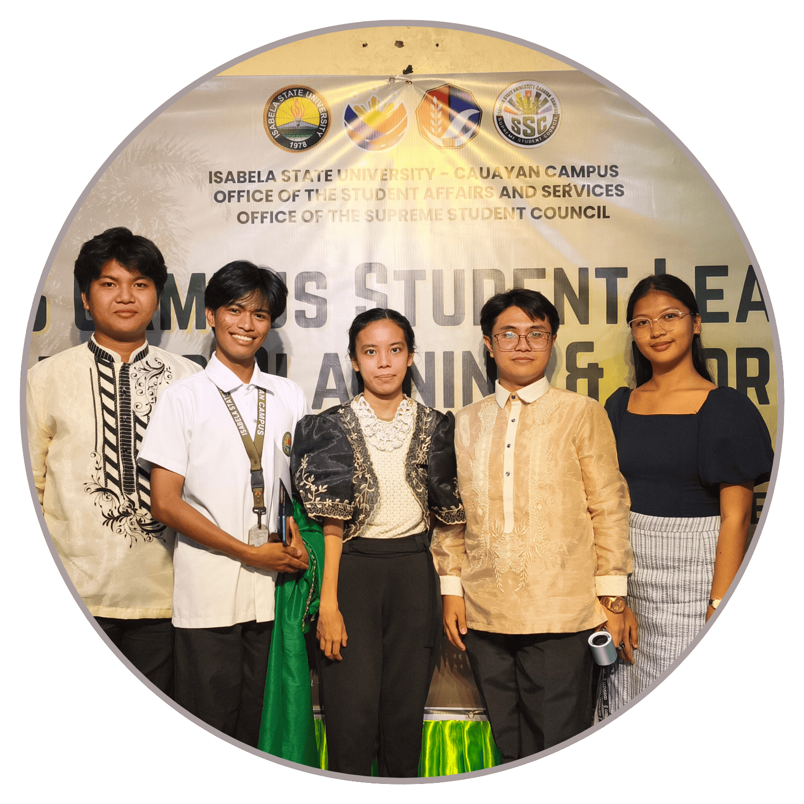 ADVENTURESS (25) ADVENTURESS (25)